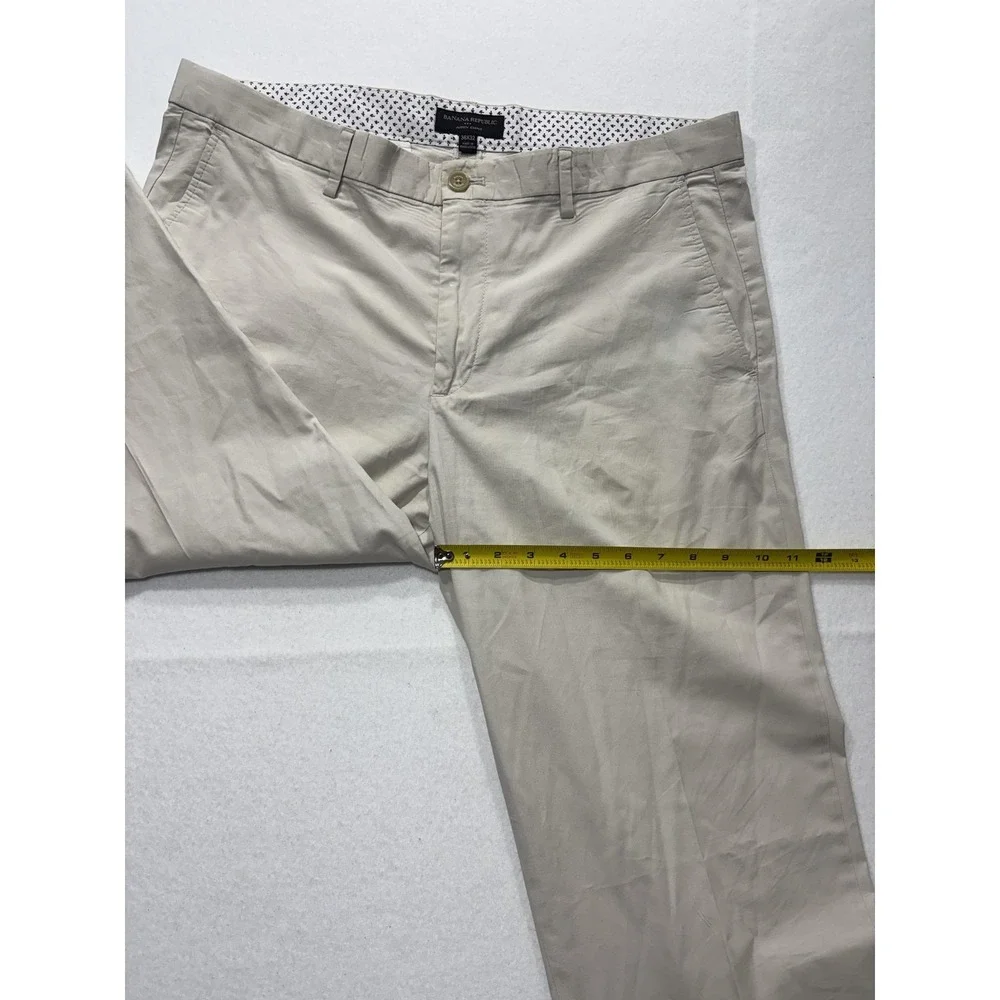 Banana Republic Chino Pants Mens 36x32 Beige Straight Leg Stretch Casual Work